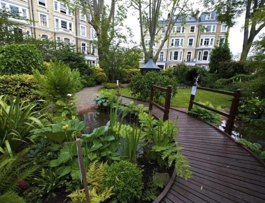 Stunning 2 Bed/2Bath Flat In Heart Of Kensington Apartment Лондон Екстериор снимка
